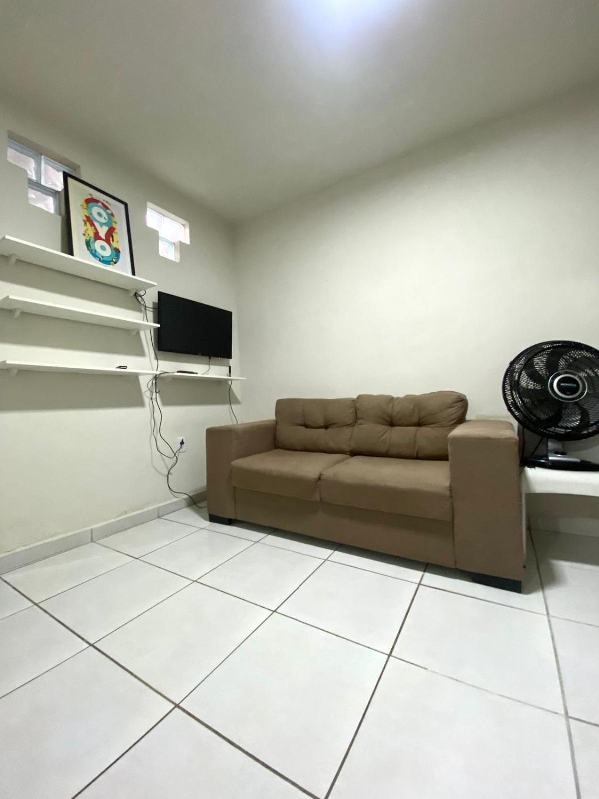 Dos Artistas Apartment
