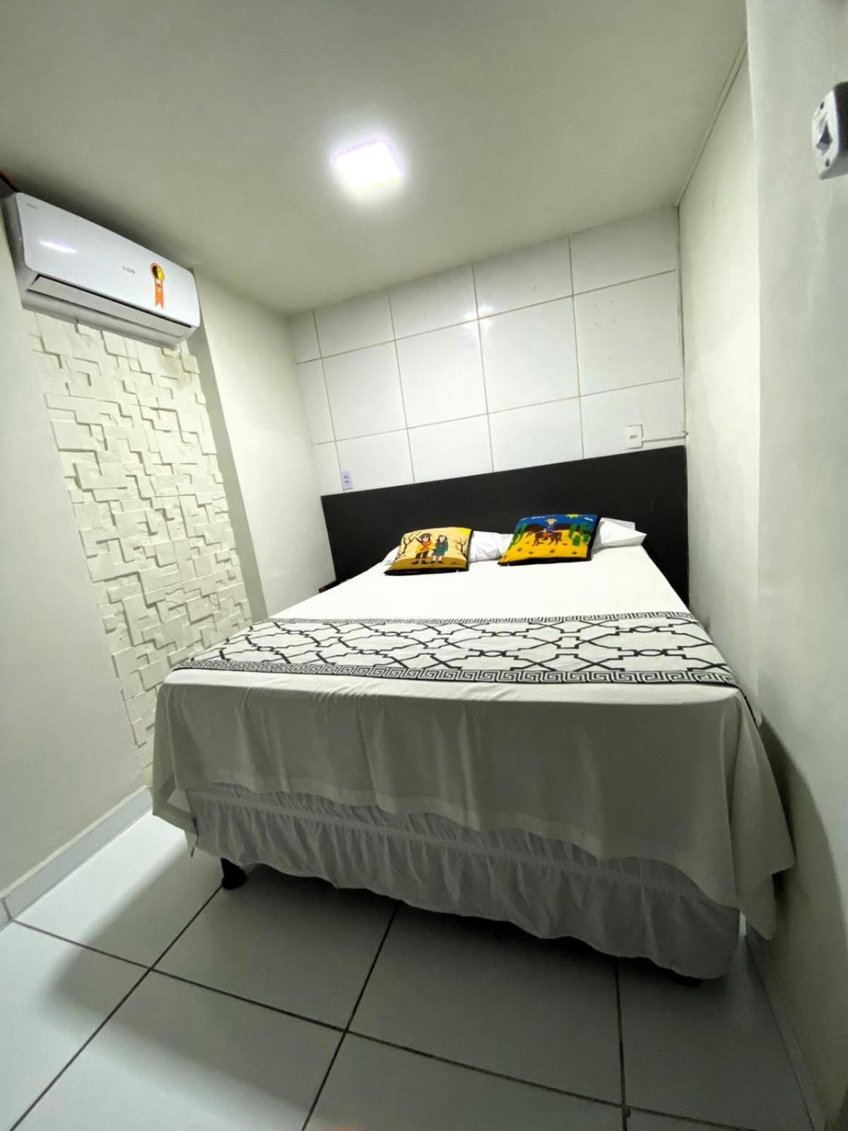 Dos Artistas Apartment